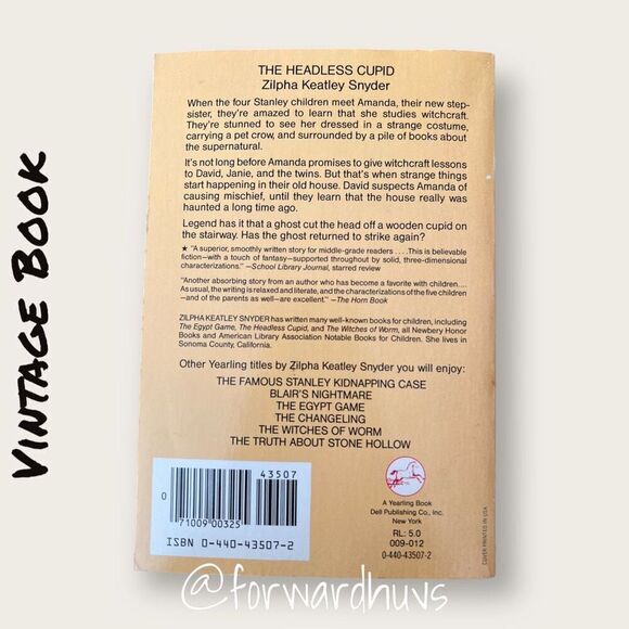 Bundle Sale 3 for $15 | The Headless Cupid by Zilpha Keatley Snyder | 1985 - Picture 3 of 7